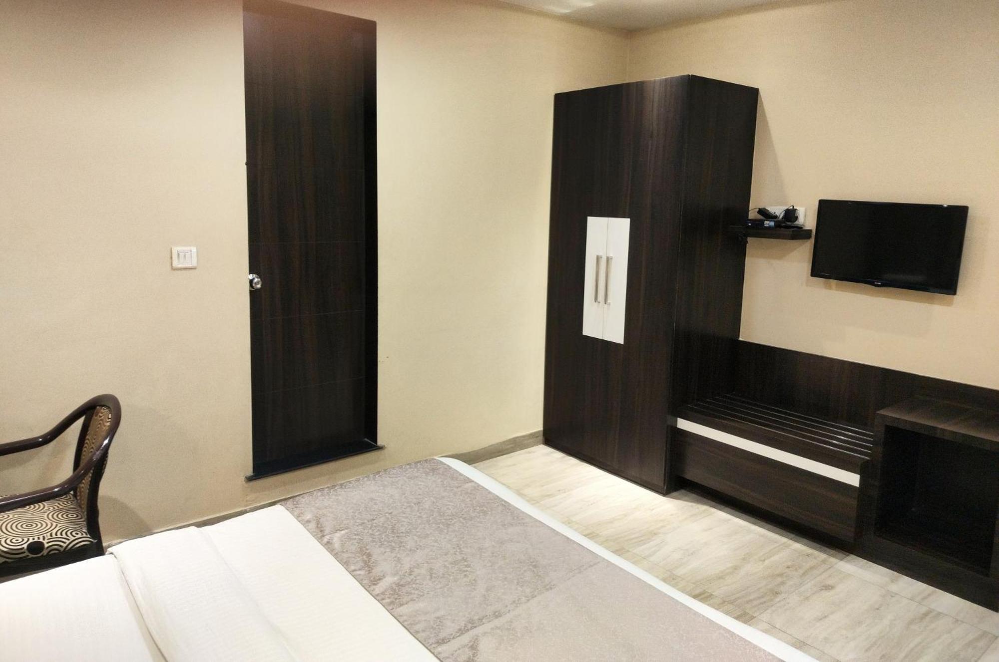 Royal Guest House Varanasi Bagian luar foto