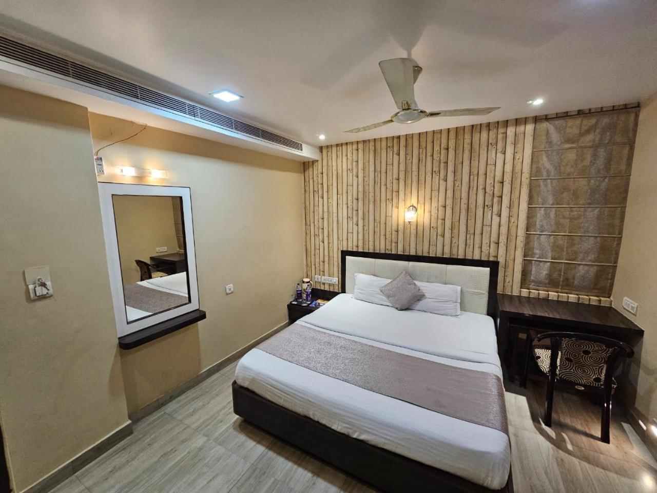 Royal Guest House Varanasi Bagian luar foto